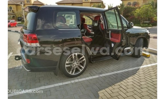 Buy Import Toyota Land Cruiser Black Car in Import - Dubai in East Mahé Buy Import Toyota Land Cruiser Black Car in Import - Dubai in East Mahé
