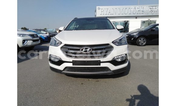 Acheter Import Voiture Hyundai Santa Fe Blanc à Import - Dubai, East Mahé Acheter Import Voiture Hyundai Santa Fe Blanc à Import - Dubai, East Mahé