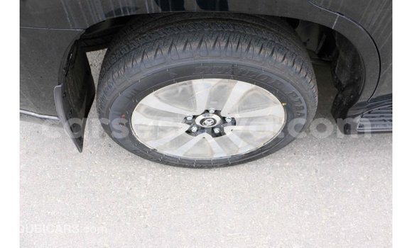 Acheter Import Voiture Toyota Land Cruiser Noir à Import - Dubai, East Mahé Acheter Import Voiture Toyota Land Cruiser Noir à Import - Dubai, East Mahé