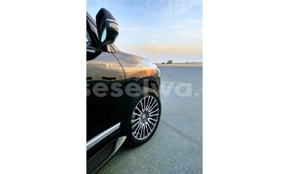 Buy Import Toyota Land Cruiser Black Car in Import - Dubai in East Mahé Buy Import Toyota Land Cruiser Black Car in Import - Dubai in East Mahé