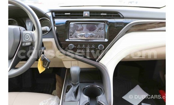 Acheter Import Voiture Toyota Camry Autre à Import - Dubai, East Mahé Acheter Import Voiture Toyota Camry Autre à Import - Dubai, East Mahé