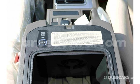 Acheter Import Voiture Toyota Prado Noir à Import - Dubai, East Mahé Acheter Import Voiture Toyota Prado Noir à Import - Dubai, East Mahé