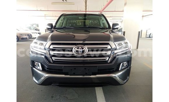 Buy Import Toyota Land Cruiser Other Car in Import - Dubai in East Mahé Buy Import Toyota Land Cruiser Other Car in Import - Dubai in East Mahé
