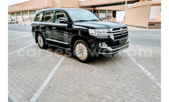 Buy Import Toyota Land Cruiser Black Car in Import - Dubai in East Mahé Buy Import Toyota Land Cruiser Black Car in Import - Dubai in East Mahé