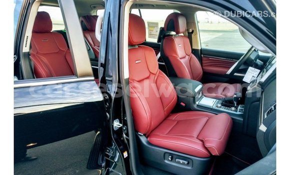 Buy Import Toyota Land Cruiser Black Car in Import - Dubai in East Mahé Buy Import Toyota Land Cruiser Black Car in Import - Dubai in East Mahé