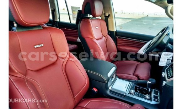 Buy Import Toyota Land Cruiser Black Car in Import - Dubai in East Mahé Buy Import Toyota Land Cruiser Black Car in Import - Dubai in East Mahé