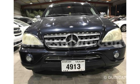 Buy Import Mercedes‒Benz 190 (W201) Blue Car in Import - Dubai in East Mahé Buy Import Mercedes‒Benz 190 (W201) Blue Car in Import - Dubai in East Mahé