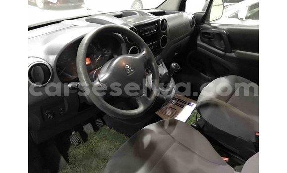 Buy Import Peugeot Partner White Car in Import - Dubai in East Mahé Buy Import Peugeot Partner White Car in Import - Dubai in East Mahé