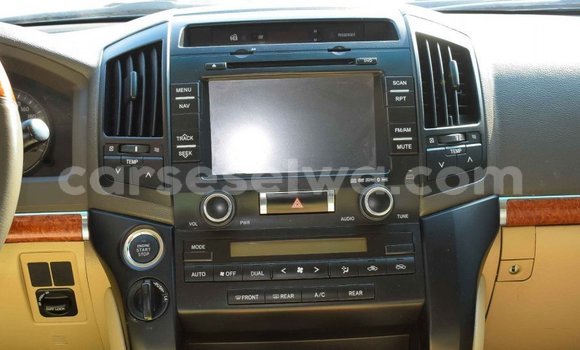 Acheter Import Voiture Toyota Land Cruiser Autre à Import - Dubai, East Mahé Acheter Import Voiture Toyota Land Cruiser Autre à Import - Dubai, East Mahé