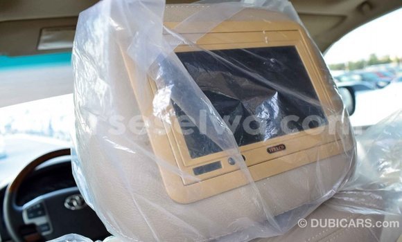 Acheter Import Voiture Toyota Land Cruiser Autre à Import - Dubai, East Mahé Acheter Import Voiture Toyota Land Cruiser Autre à Import - Dubai, East Mahé