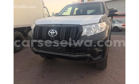 Acheter Import Voiture Toyota Prado Noir à Import - Dubai, East Mahé Acheter Import Voiture Toyota Prado Noir à Import - Dubai, East Mahé