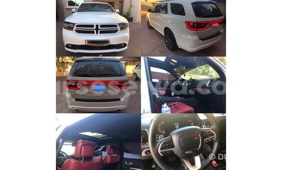Acheter Import Voiture Dodge Durango Blanc à Import - Dubai, East Mahé