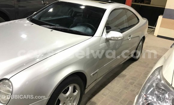 Buy Import Mercedes‒Benz 190 (W201) Other Car in Import - Dubai in East Mahé Buy Import Mercedes‒Benz 190 (W201) Other Car in Import - Dubai in East Mahé
