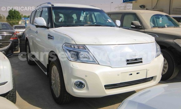 Acheter Import Voiture Nissan Patrol Blanc à Import - Dubai, East Mahé Acheter Import Voiture Nissan Patrol Blanc à Import - Dubai, East Mahé
