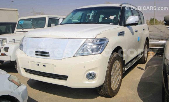 Acheter Import Voiture Nissan Patrol Blanc à Import - Dubai, East Mahé Acheter Import Voiture Nissan Patrol Blanc à Import - Dubai, East Mahé