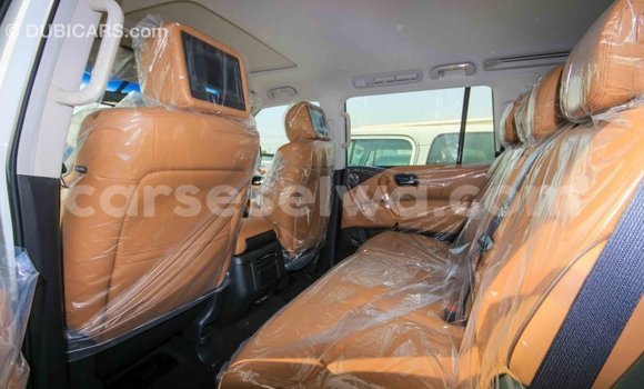 Acheter Import Voiture Nissan Patrol Blanc à Import - Dubai, East Mahé Acheter Import Voiture Nissan Patrol Blanc à Import - Dubai, East Mahé