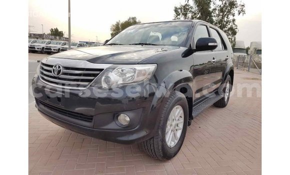 Acheter Import Voiture Toyota Fortuner Autre à Import - Dubai, East Mahé Acheter Import Voiture Toyota Fortuner Autre à Import - Dubai, East Mahé