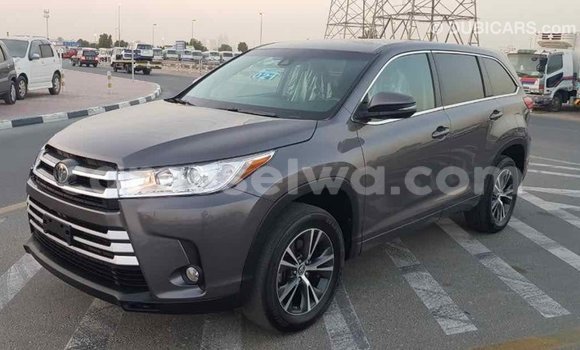 Acheter Import Voiture Toyota Highlander Autre à Import - Dubai, East Mahé Acheter Import Voiture Toyota Highlander Autre à Import - Dubai, East Mahé