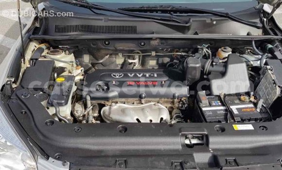 Acheter Import Voiture Toyota RAV4 Autre à Import - Dubai, East Mahé Acheter Import Voiture Toyota RAV4 Autre à Import - Dubai, East Mahé