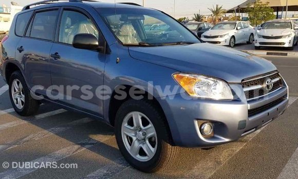 Acheter Import Voiture Toyota RAV4 Bleu à Import - Dubai, East Mahé Acheter Import Voiture Toyota RAV4 Bleu à Import - Dubai, East Mahé