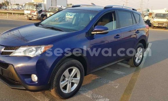 Acheter Import Voiture Toyota RAV4 Bleu à Import - Dubai, East Mahé Acheter Import Voiture Toyota RAV4 Bleu à Import - Dubai, East Mahé