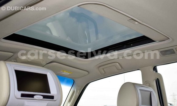 Acheter Import Voiture Mitsubishi Pajero Noir à Import - Dubai, East Mahé