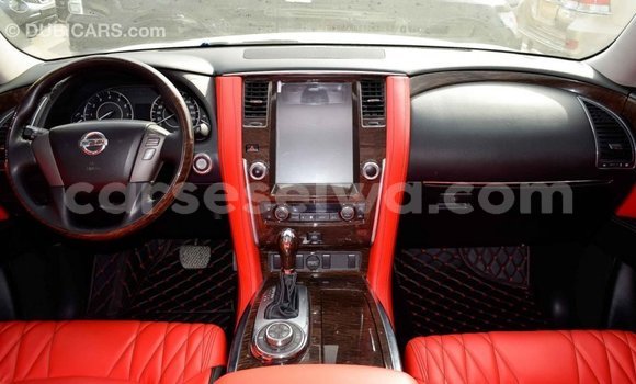 Acheter Import Voiture Nissan Patrol Blanc à Import - Dubai, East Mahé Acheter Import Voiture Nissan Patrol Blanc à Import - Dubai, East Mahé