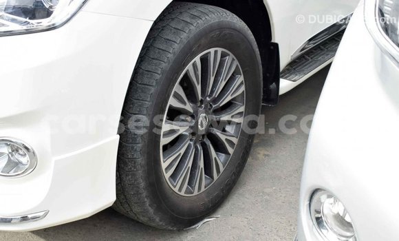 Acheter Import Voiture Nissan Patrol Blanc à Import - Dubai, East Mahé Acheter Import Voiture Nissan Patrol Blanc à Import - Dubai, East Mahé
