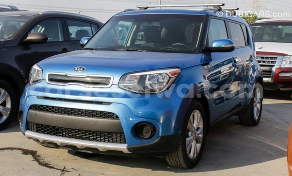 Acheter Import Voiture Kia Soul Bleu à Import - Dubai, East Mahé Acheter Import Voiture Kia Soul Bleu à Import - Dubai, East Mahé