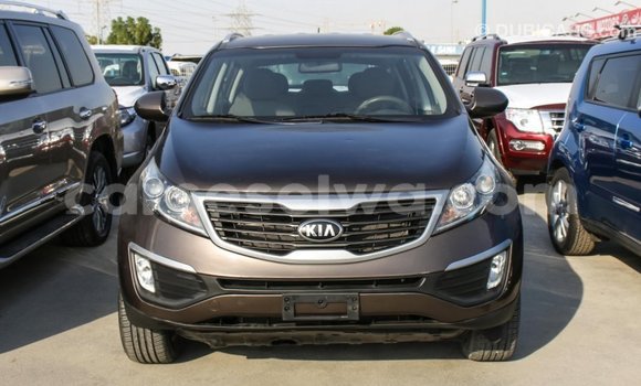 Acheter Import Voiture Kia Sportage Marron à Import - Dubai, East Mahé Acheter Import Voiture Kia Sportage Marron à Import - Dubai, East Mahé