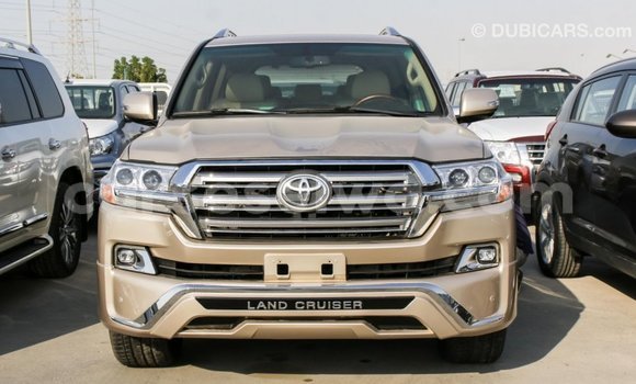 Acheter Import Voiture Toyota Land Cruiser Autre à Import - Dubai, East Mahé Acheter Import Voiture Toyota Land Cruiser Autre à Import - Dubai, East Mahé