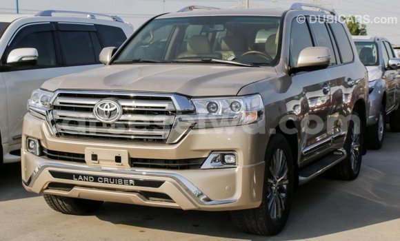 Acheter Import Voiture Toyota Land Cruiser Autre à Import - Dubai, East Mahé Acheter Import Voiture Toyota Land Cruiser Autre à Import - Dubai, East Mahé