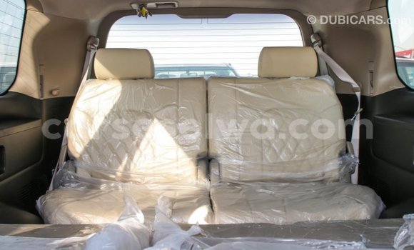 Acheter Import Voiture Toyota Land Cruiser Autre à Import - Dubai, East Mahé Acheter Import Voiture Toyota Land Cruiser Autre à Import - Dubai, East Mahé