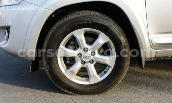 Acheter Import Voiture Toyota RAV4 Autre à Import - Dubai, East Mahé Acheter Import Voiture Toyota RAV4 Autre à Import - Dubai, East Mahé