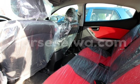 Acheter Import Voiture Hyundai Elantra Rouge à Import - Dubai, East Mahé Acheter Import Voiture Hyundai Elantra Rouge à Import - Dubai, East Mahé