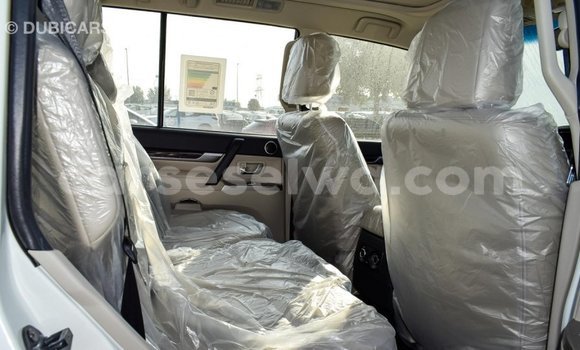 Buy Import Mitsubishi Pajero White Car in Import - Dubai in East Mahé Buy Import Mitsubishi Pajero White Car in Import - Dubai in East Mahé