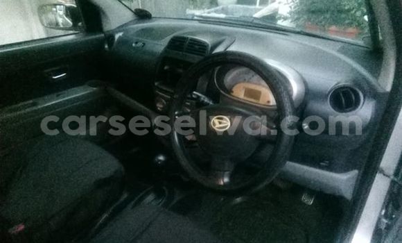 Acheter Occasion Voiture Daihatsu Sirion Gris à Beau Vallon, Nord Mahé Acheter Occasion Voiture Daihatsu Sirion Gris à Beau Vallon, Nord Mahé