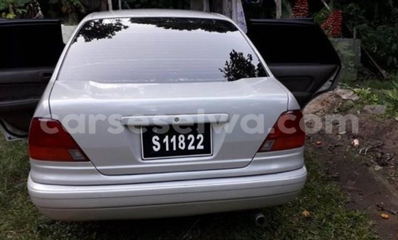 Acheter Occasion Voiture Toyota Sprinter Gris à Beau Vallon, Nord Mahé Acheter Occasion Voiture Toyota Sprinter Gris à Beau Vallon, Nord Mahé