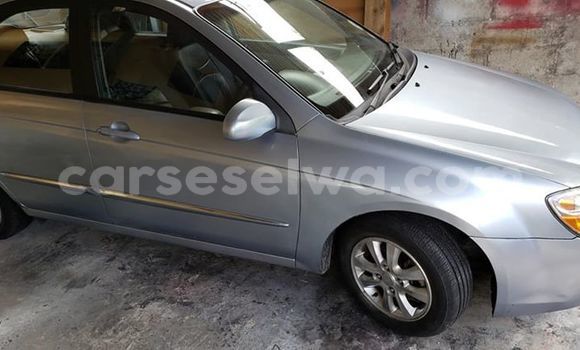Acheter Occasion Voiture Kia Cerato Gris à Coëtivy, Îles extérieures Acheter Occasion Voiture Kia Cerato Gris à Coëtivy, Îles extérieures