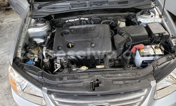 Acheter Occasion Voiture Kia Cerato Gris à Coëtivy, Îles extérieures Acheter Occasion Voiture Kia Cerato Gris à Coëtivy, Îles extérieures