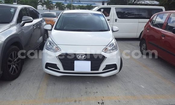 Acheter Occasion Voiture Hyundai i10 Blanc à Mont Fleuri, Grand Victoria Acheter Occasion Voiture Hyundai i10 Blanc à Mont Fleuri, Grand Victoria