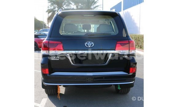 Acheter Import Voiture Toyota Land Cruiser Noir à Import - Dubai, East Mahé Acheter Import Voiture Toyota Land Cruiser Noir à Import - Dubai, East Mahé