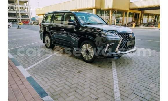 Acheter Import Voiture Lexus LX Noir à Import - Dubai, East Mahé Acheter Import Voiture Lexus LX Noir à Import - Dubai, East Mahé