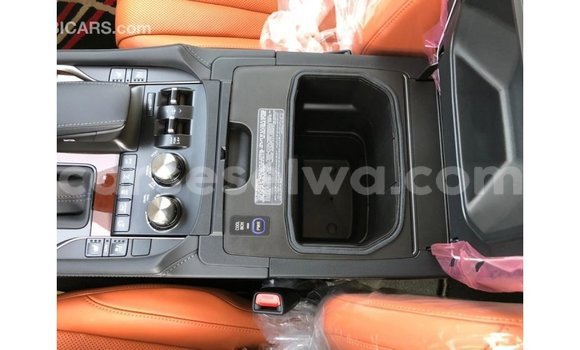 Acheter Import Voiture Lexus LX Autre à Import - Dubai, East Mahé Acheter Import Voiture Lexus LX Autre à Import - Dubai, East Mahé