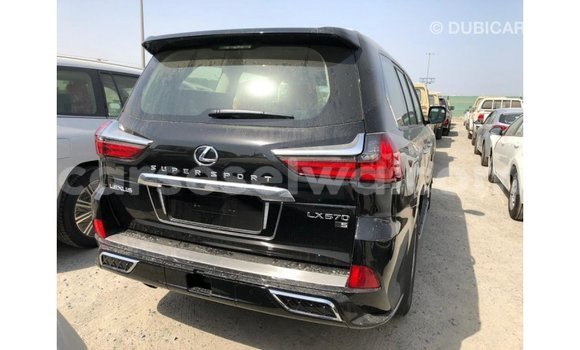 Acheter Import Voiture Lexus LX Noir à Import - Dubai, East Mahé Acheter Import Voiture Lexus LX Noir à Import - Dubai, East Mahé