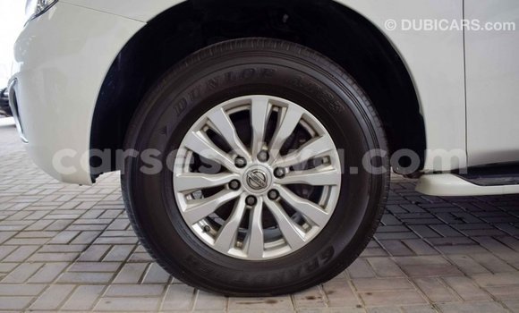 Buy Import Nissan Patrol White Car in Import - Dubai in East Mahé Buy Import Nissan Patrol White Car in Import - Dubai in East Mahé