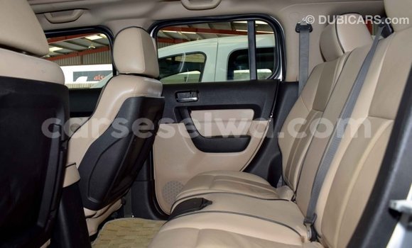 Buy Import Hummer H3 Other Car in Import - Dubai in East Mahé Buy Import Hummer H3 Other Car in Import - Dubai in East Mahé