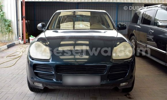 Buy Import Porsche Cayenne Green Car in Import - Dubai in East Mahé Buy Import Porsche Cayenne Green Car in Import - Dubai in East Mahé