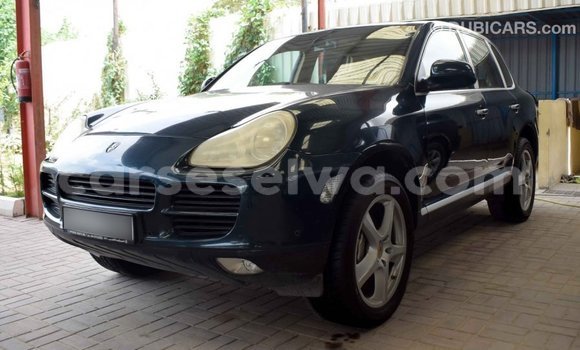 Buy Import Porsche Cayenne Green Car in Import - Dubai in East Mahé Buy Import Porsche Cayenne Green Car in Import - Dubai in East Mahé