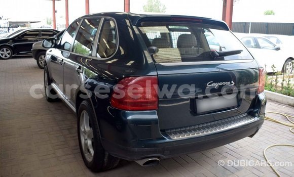 Buy Import Porsche Cayenne Green Car in Import - Dubai in East Mahé Buy Import Porsche Cayenne Green Car in Import - Dubai in East Mahé